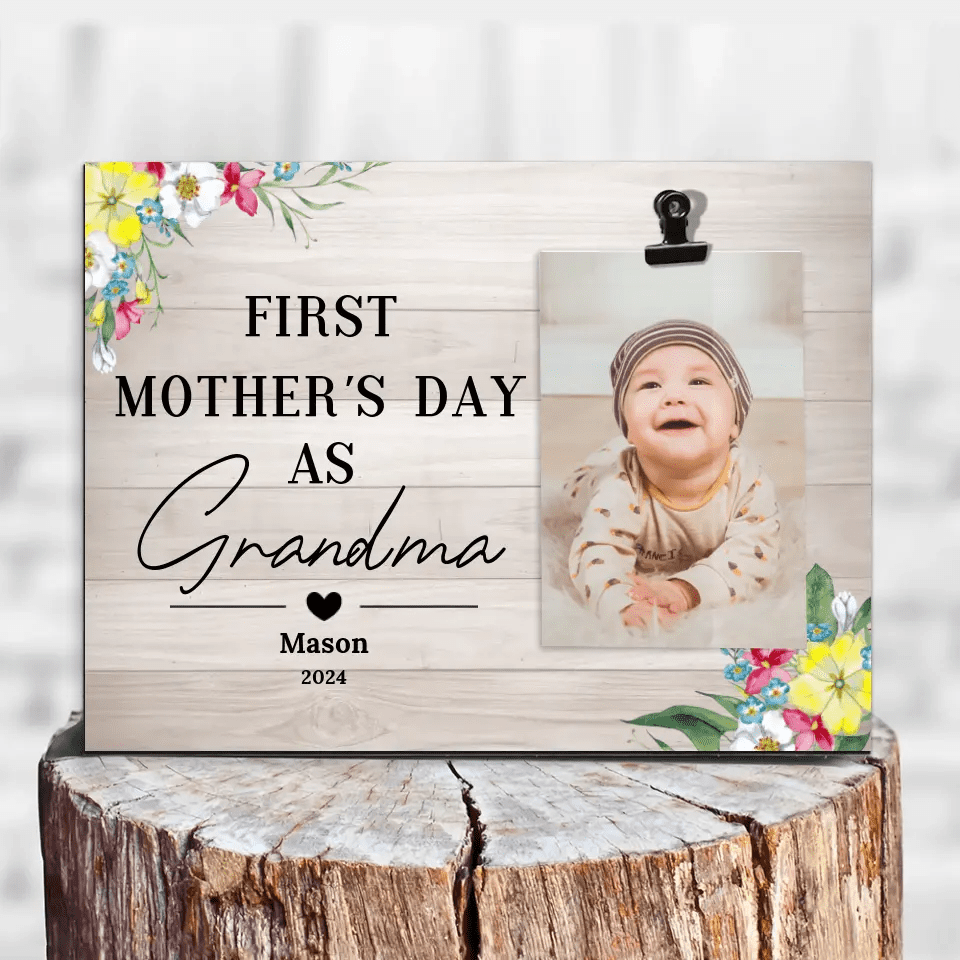 'First Mother's Day as a Grandma' Photo Clip Frame - Suartprinting